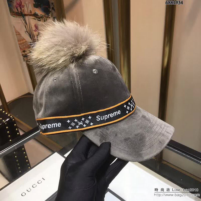 LV與supreme聯名秋冬款 時尚百搭絲絨棒球帽 6881934 LLWJ5817